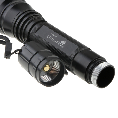 Professional CREE XML-T6 Zoom Adjustable Waterproof Flashlight with Clamp 3 Modes 1600 Lumens