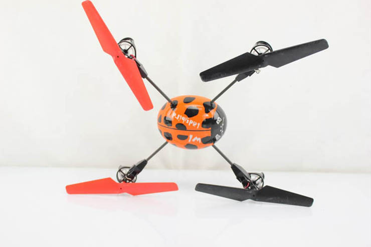 WL V929 Big Ladybird RTF 4-rotor Quadcopter UFO With Transmitter 2.4GHz