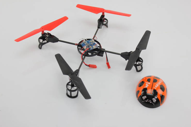 WL V929 Big Ladybird ARF 4-rotor Quadcopter UFO Without Transmitter