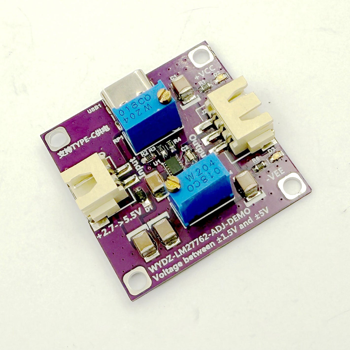 LM27762 Power Supply Module Integrated Charge Pump with LDO Amplifier Power Supply ADJ Adjustment Type-C