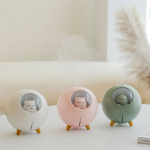 220ML Cute Planet Cat Humidifier Small Air Humidifier Plug-In Type With Colorful Atmosphere Light