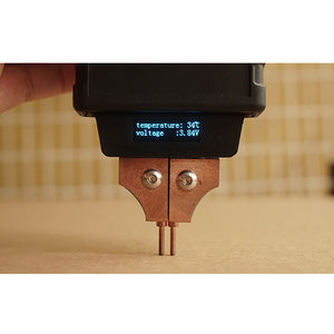 Handheld Pulse Spot Welding Machine 18650 Spot Welder with Screen Displaying Temperature Voltage