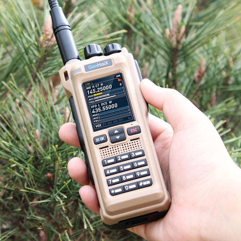 HamGeek Desert Yellow GT-12 10W Multi-band Handheld Walkie Talkie 2-Inch LED Color Screen Built-in Bluetooth Support FM/AM/UHF/VHF