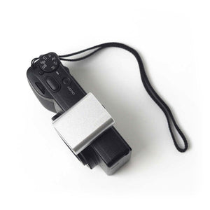 Silvery REFLX LAB Mini Flash Gen 2 Full Metal Shell Retro Flash Light GN5 6000K Compatible with GR3 Camera