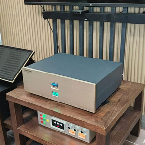 Crosbon CR-939 Hifi Audio Power Processor CR939 Audiophile Power Conditioner (Gold-colored Panel)