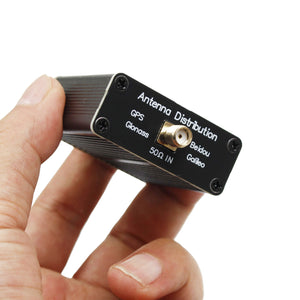 1-to-4 GPS Signal Antenna Distribution Power Splitter 1.4-1.6GHz Power Divider for GPS/Beidou/GLONASS