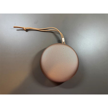 B&amp;O Beosound A1 3rd Gen Compact Speaker Waterproof Speaker Portable Bluetooth Speaker (Honey Gold)