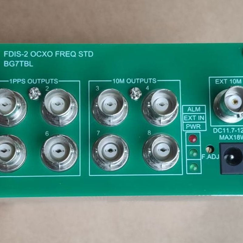 FDIS-2 4-Channel 10MHz 4-Channel 1PPS High Stability OCXO Frequency Standard with SMA Connector (5Vpp Output)
