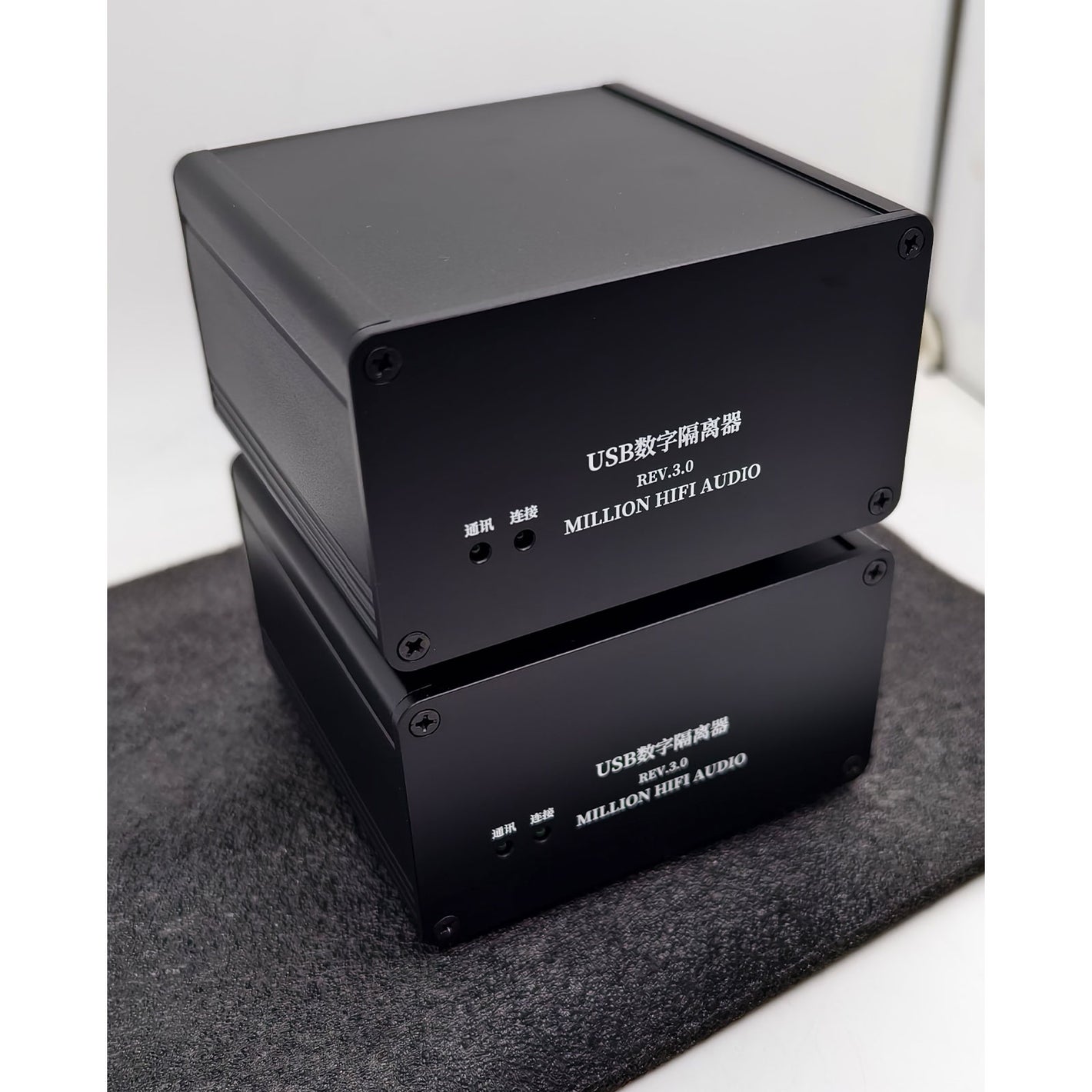 Third Generation Audio USB Optical Fiber Digital Isolator Built-in Low Phase Noise SC Cut OCXO