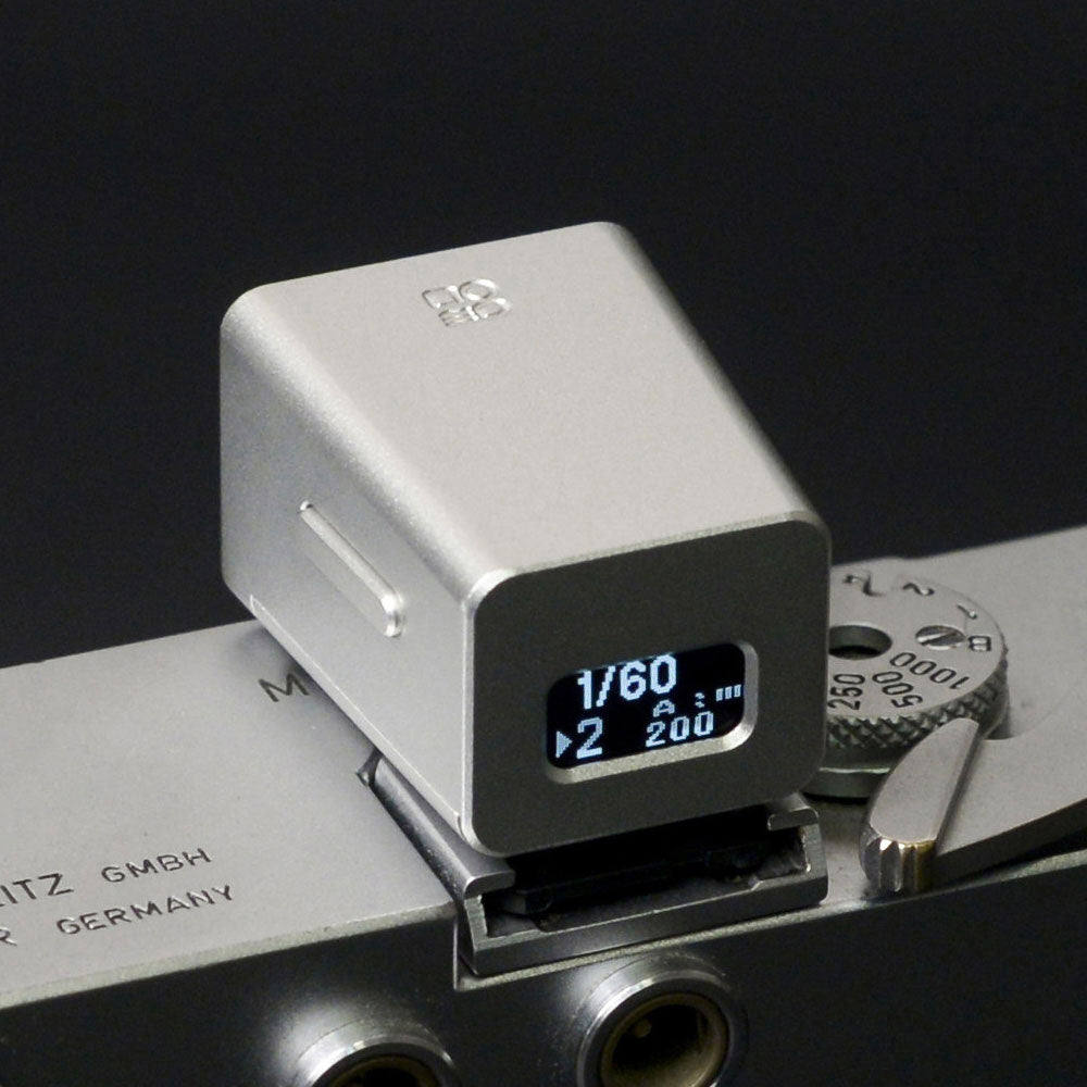 Silvery DOOMO Finger Meter Aluminum Alloy Camera Light Meter Reflective Metering with Back Screen