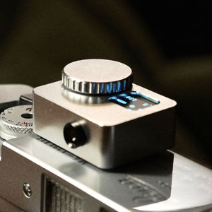 All Metal L303 Light Meter Single Dial Long Battery Life On-Camera Reflected Light Meter (Silver)