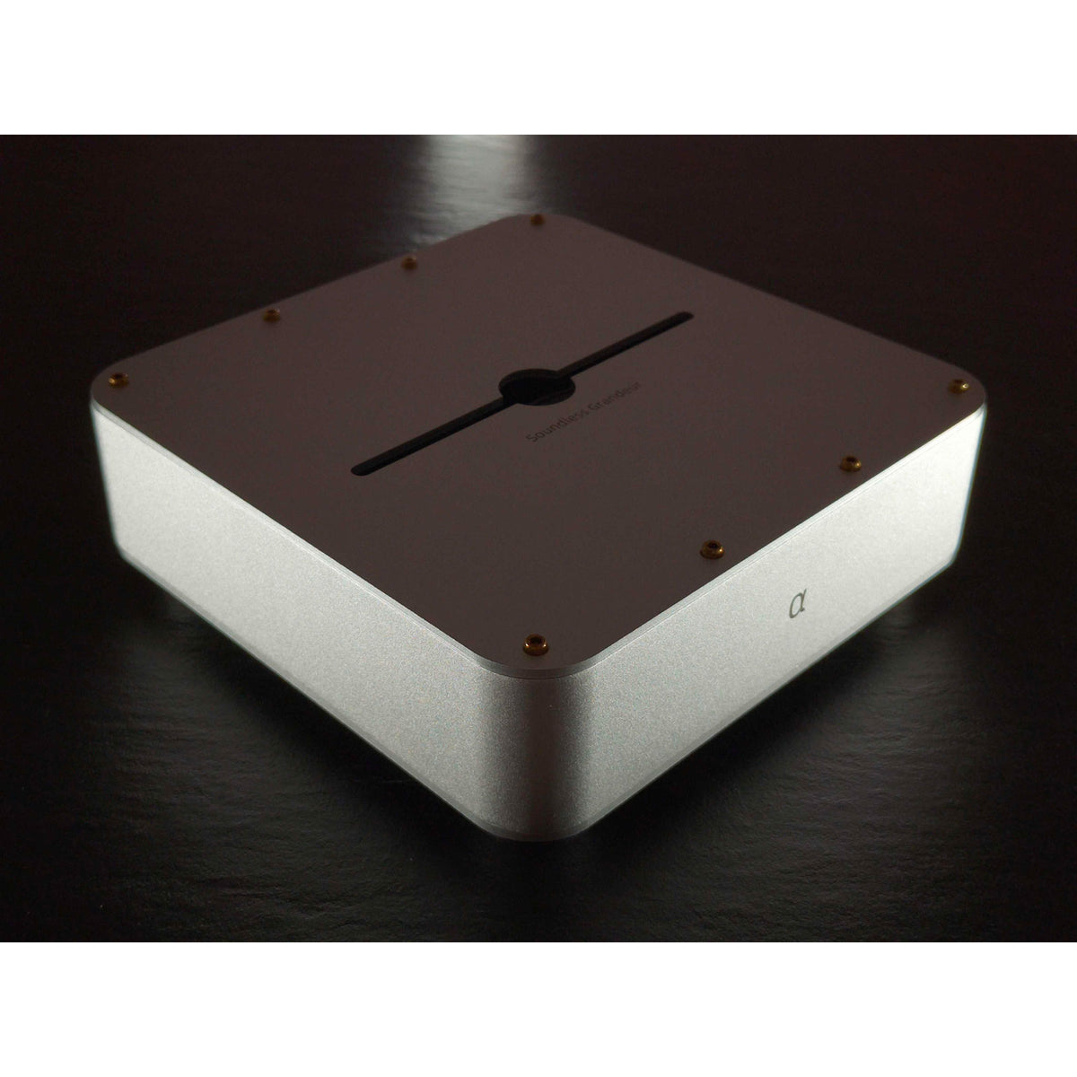 ALPHA Ultra Microcrystal 50W Linear Power Supply 12V 9V Dual Output Multi-level HiFi Capacitor Filtering Array
