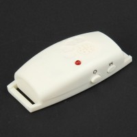 Ultrasonic Pest Repeller with Collar for Pets (3 x LR44)