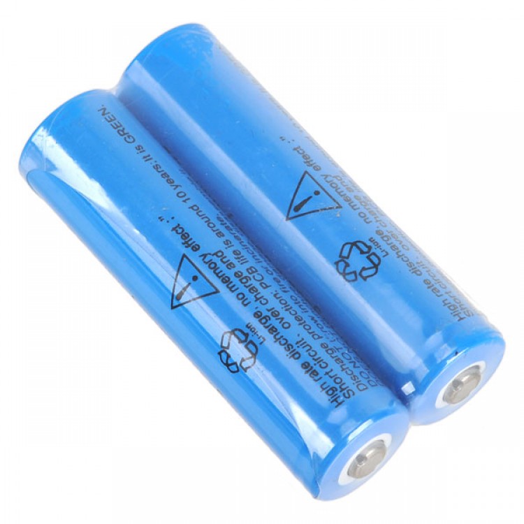 Ultrafire Rechargeable 17670 3.7v 1800 mAh Battery x2 Free Shipping
