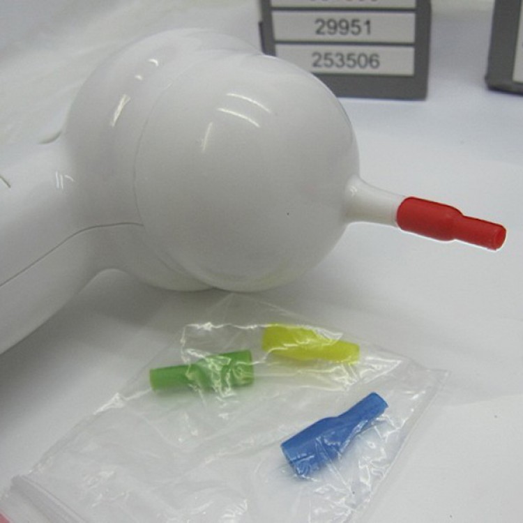 WAXVAC Wax Vac Deluxe Model Ear Cleaner CORDLESS Safe Clean Dry Ears