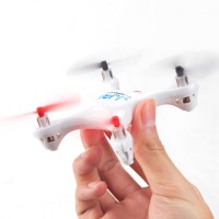 JJR/C 2.4G Mini Quadcopter Toy Helicopter Hummingbird w/ Protecting Ring