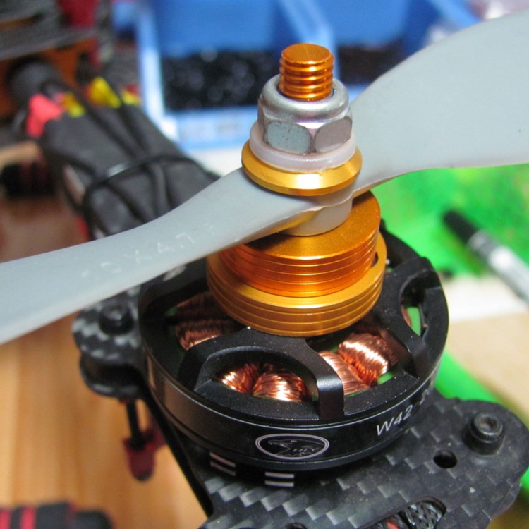 Hengli 16/19mm Red CCW Self Lock Quick Release Propeller Package for