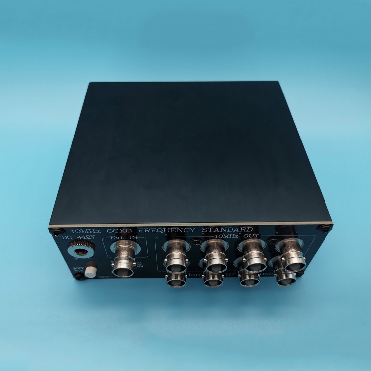 10MHz OCXO Oven Controlled Crystal Oscillator Clock Frequency Standard BNC/Q9 Version 8Way