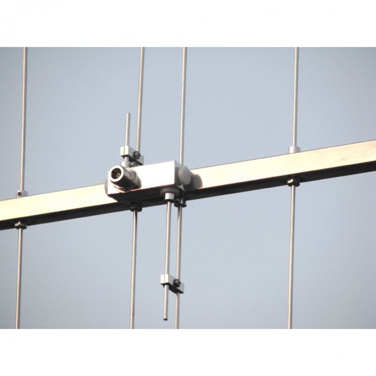 VHF UHF Yagi Antenna Featuring Portable Design Easy Installation and