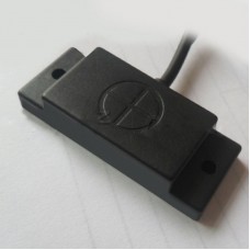 PF-R20N-A1 Original Capacitive Square Proximity Switch for the Induction Detection of Non-metallic Objects