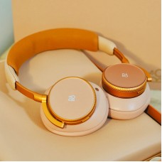 B&O Beoplay H100 Bluetooth Headphones Over-Ear Headphones (Sunset Apricot) for High-Resolution Audio